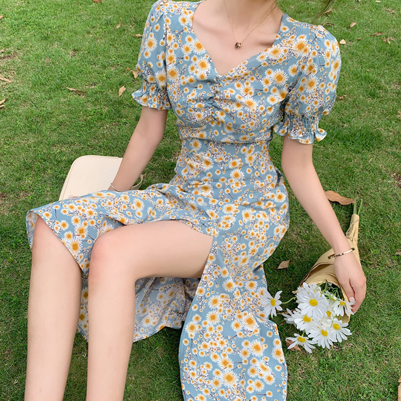 [QUÀ TẶNG LÀ GÓI XẢ VẢI BẠN NHÉ] Đầm nữ dáng dài tay ngắn bồng thắt eo 2021, Váy nữ hoa nhí cổ V dúm xẻ tà | BigBuy360 - bigbuy360.vn