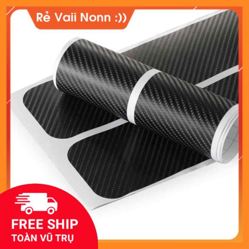 ⚡️Freeship 50k - Toàn Quốc⚡️Sợi Carbon 4D Bọc Chống Xước Bảo Vệ Bậc Lên Xuống Xe Hơi