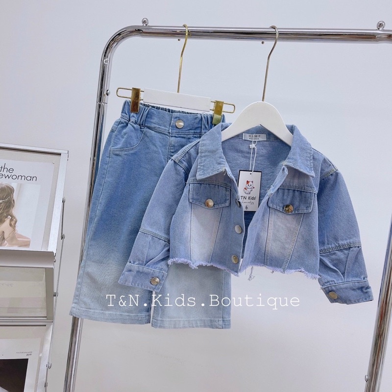 Set Bộ Áo Khoác Jean Loang Sịn Sò Cho Bé