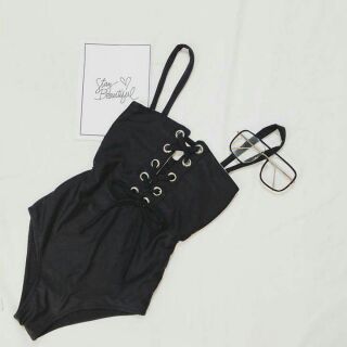 Bikini 1 mãnh liền có ảnh thật khách mặt