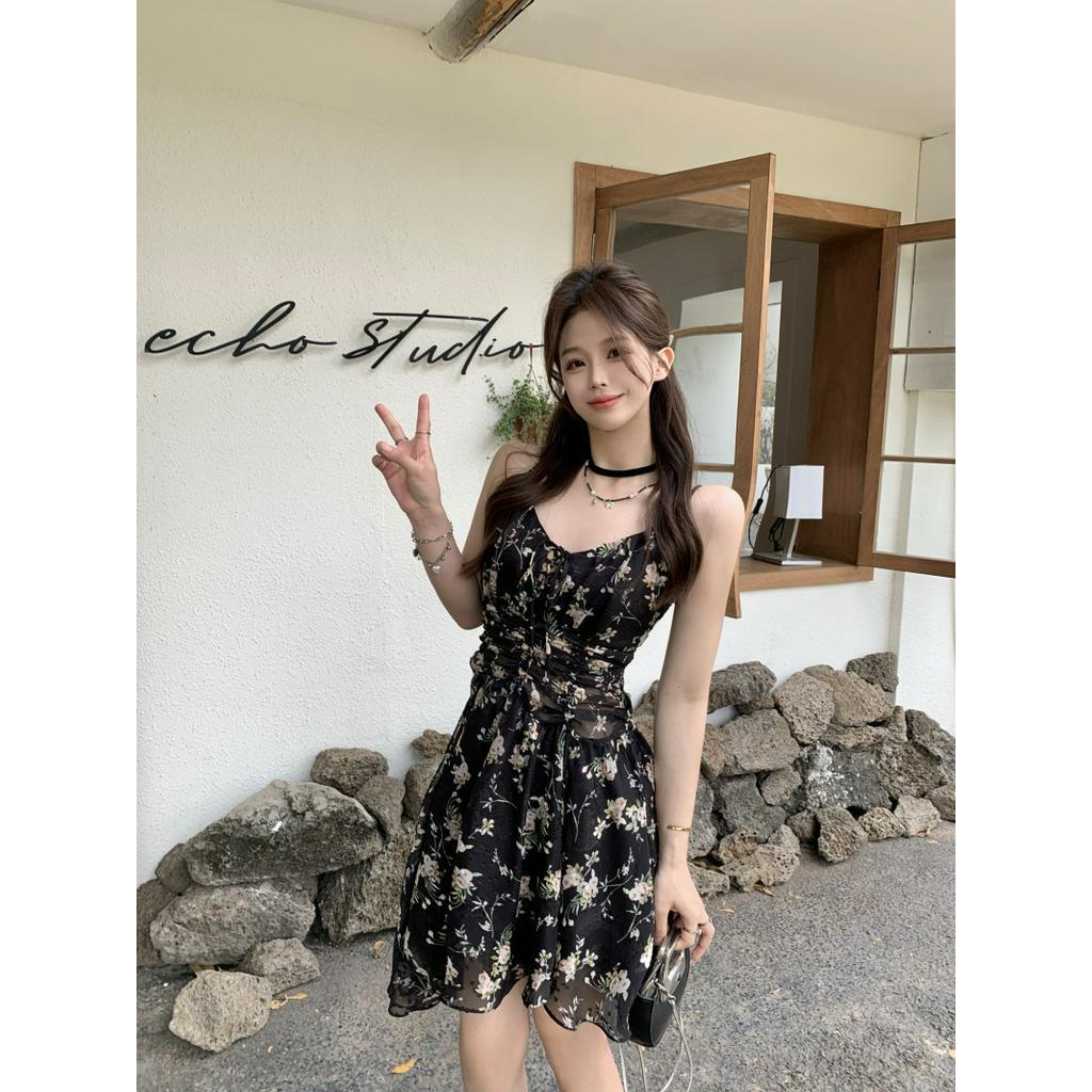 Đầm Hai Dây Cổ Chữ V Phối Bèo Họa Tiết Hoa Thiết Kế Không Đồng Đều Xinh Xắn