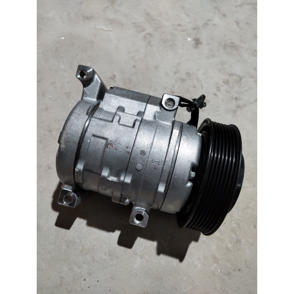 Lốc điều hoà TYT1315 lắp xe Toyota Inova bản G (10S-15C 7PK)