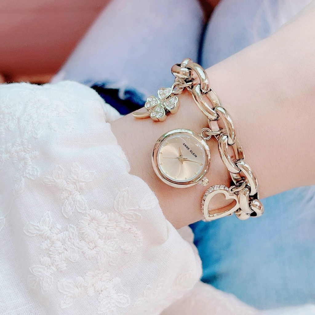 Đồng hồ Nữ ANNE KLEIN lắc tay kèm charm