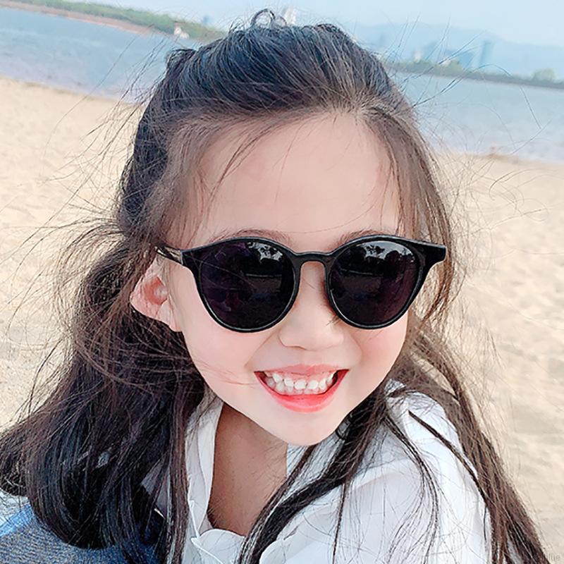 Kính mát chống tia UV phong cách Hàn Quốc đáng yêu cho bé