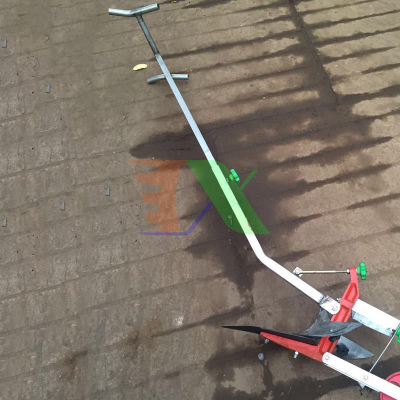 Cày tay Người kéo có bánh xe CN-150 cm, Dụng cụ làm tơi xốp đất, Vun đậu ngô, Xới cỏ
