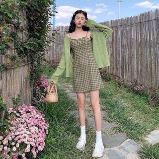 Áo khoác cardigan len mỏng dáng ngắn