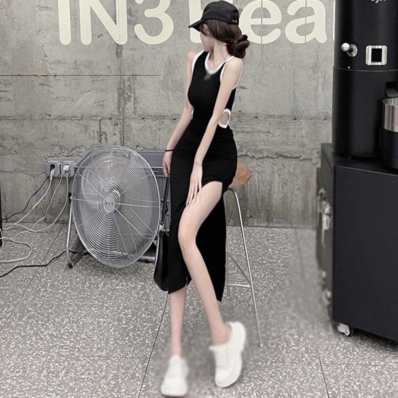 Đầm sát nách cổ tròn thiết kế xẻ tà thời trang quyến rũ cho nữ