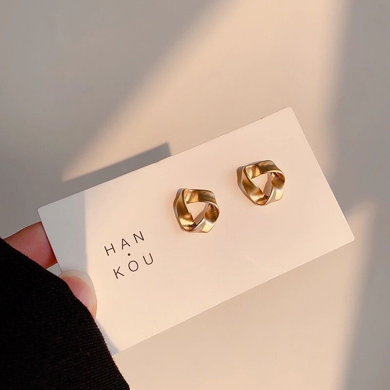 Hoa tai bạc S925 - Bông tai tam giác 3D thanh lịch, sang trọng ZaZa.accessories KT8067