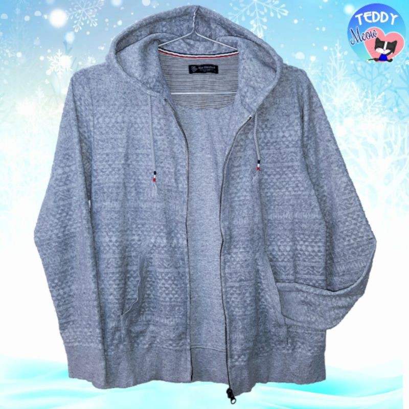 Áo khoác hoodie zipper màu xám, tay dài, có nón, khóa zip, có túi ngoài, chất thun bông co giãn tạo họa tiết độc lạ