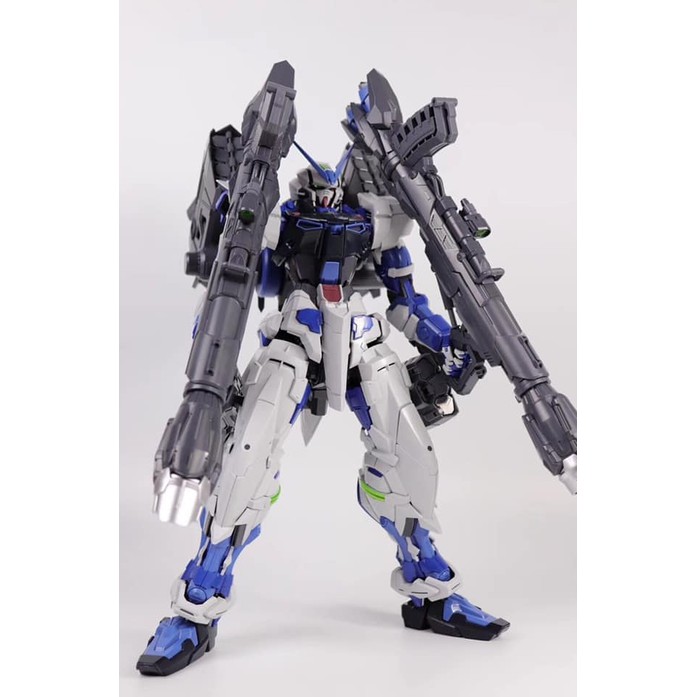 Mô hình lắp ráp PG Astray Blue Gundam Nilson Work 1/60