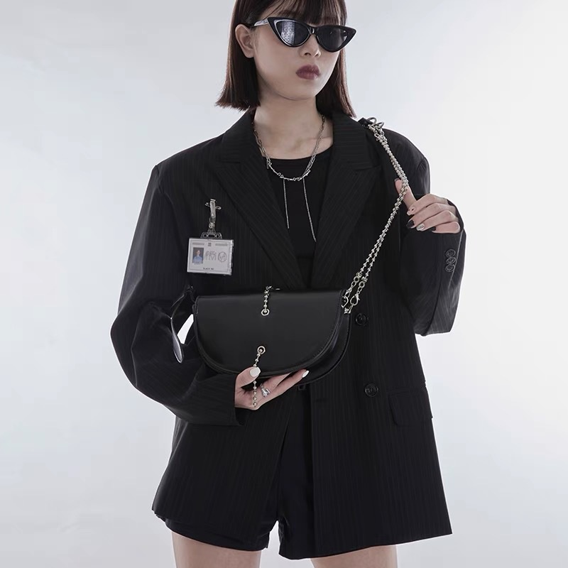 Túi Đeo Chéo Phối Dây Xích Thời Trang Cá Tính Trẻ Trung