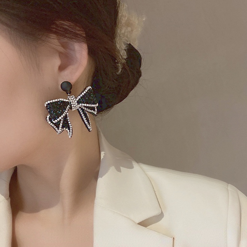 Khuyên Tai Nơ Phong Cách Hàn Quốc Sang Trọng Dành Cho Nữ