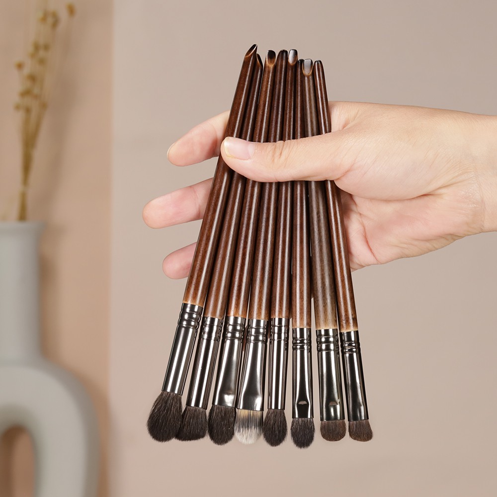 Bộ 24 cọ trang điểm OVW XQ1-24 + 16C và túi đựng cọ trang điểm chuyên nghiệp