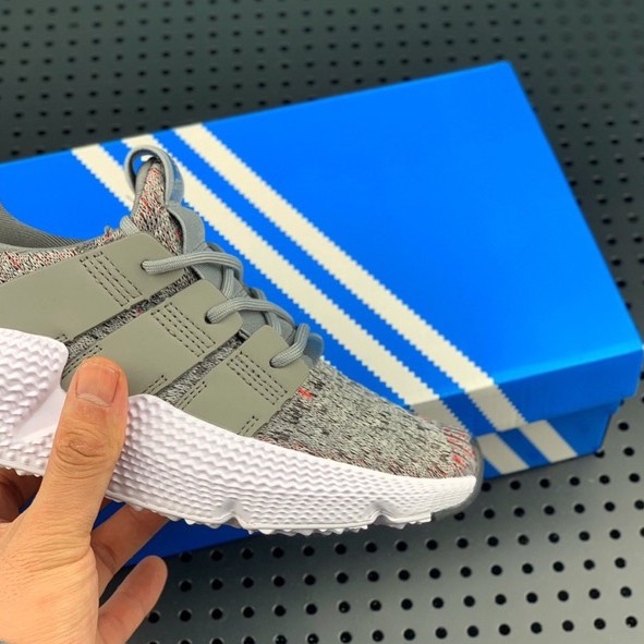 GIÀY THỂ THAO PROPHERE XÁM