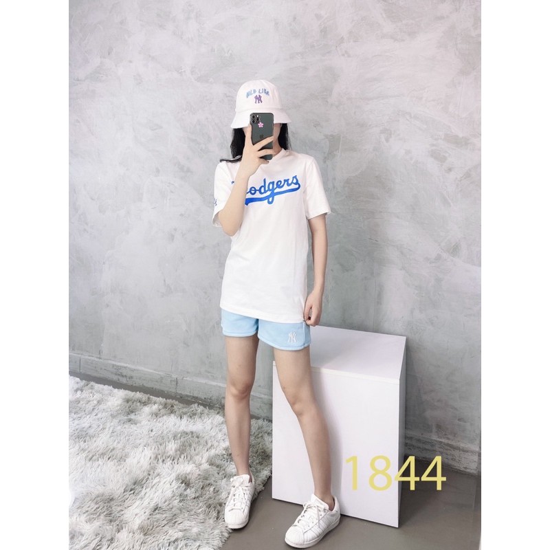 Quần shorts logo NY