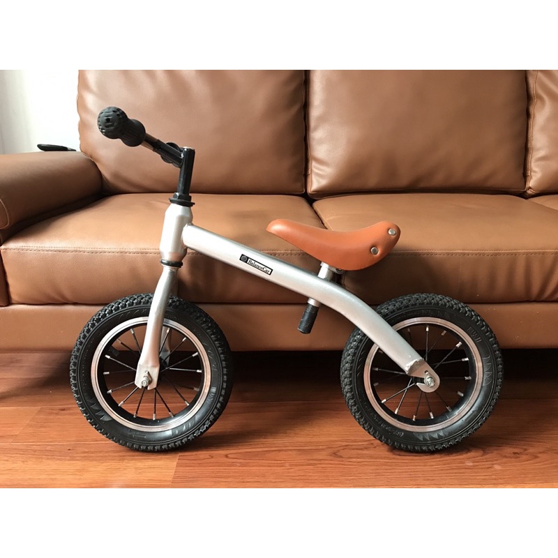 Xe thăng bằng Balance cho bé từ 3 - 6 tuổi, hàng trưng bày, còn mới 90%