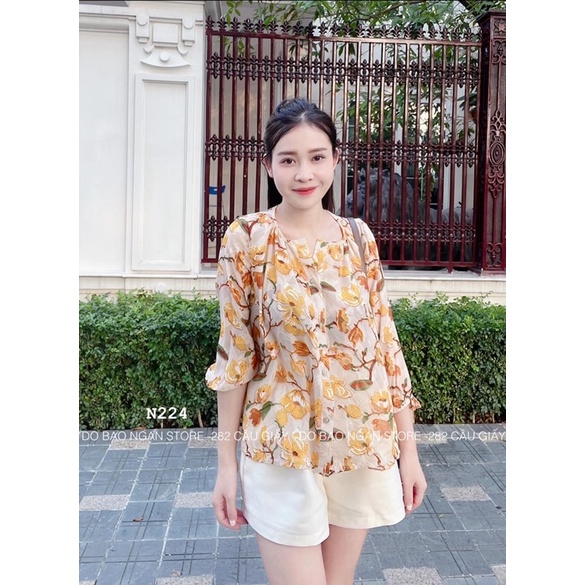 Set áo sơ mi vàng mix quần tafta nt closet