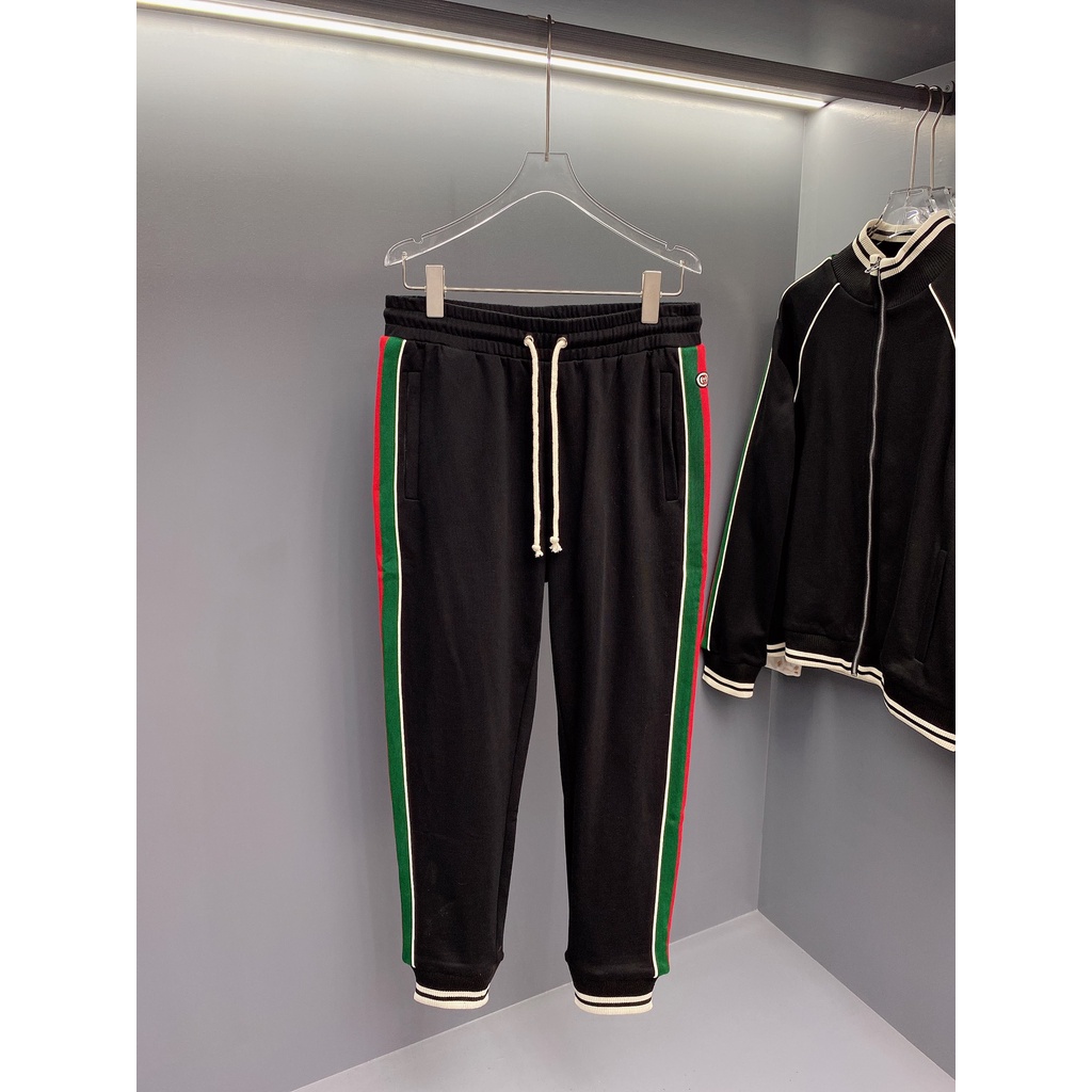 Bộ đồ thể thao nam thời trang cao cấp GUCCI GG GC với kiểu dáng năng động