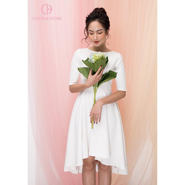 Váy đuôi cá trắng lỡ
