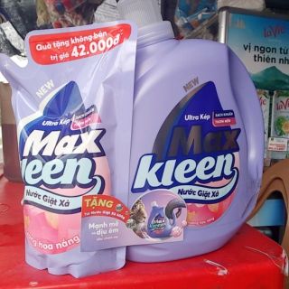 Nước giặt xả Max Kleen hương hoa nắng 2,4l tặng kèm túi nước giặt 600g
