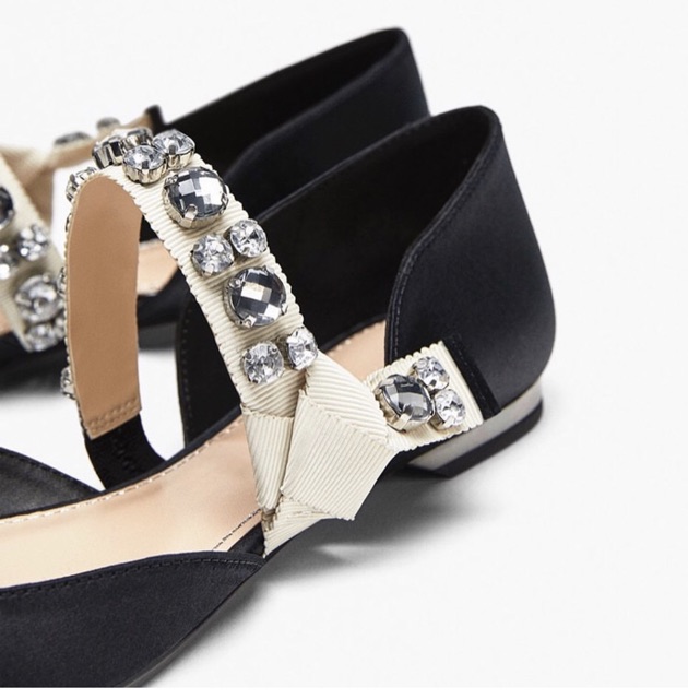 GIÀY BỆT ZARA QUAI NGANG ĐÍNH ĐÁ