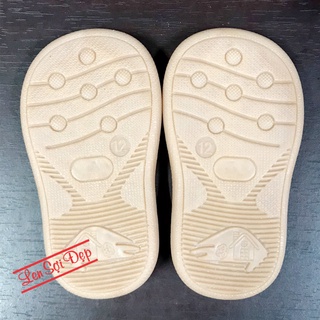 Đế giày cao su em bé có đục lỗ