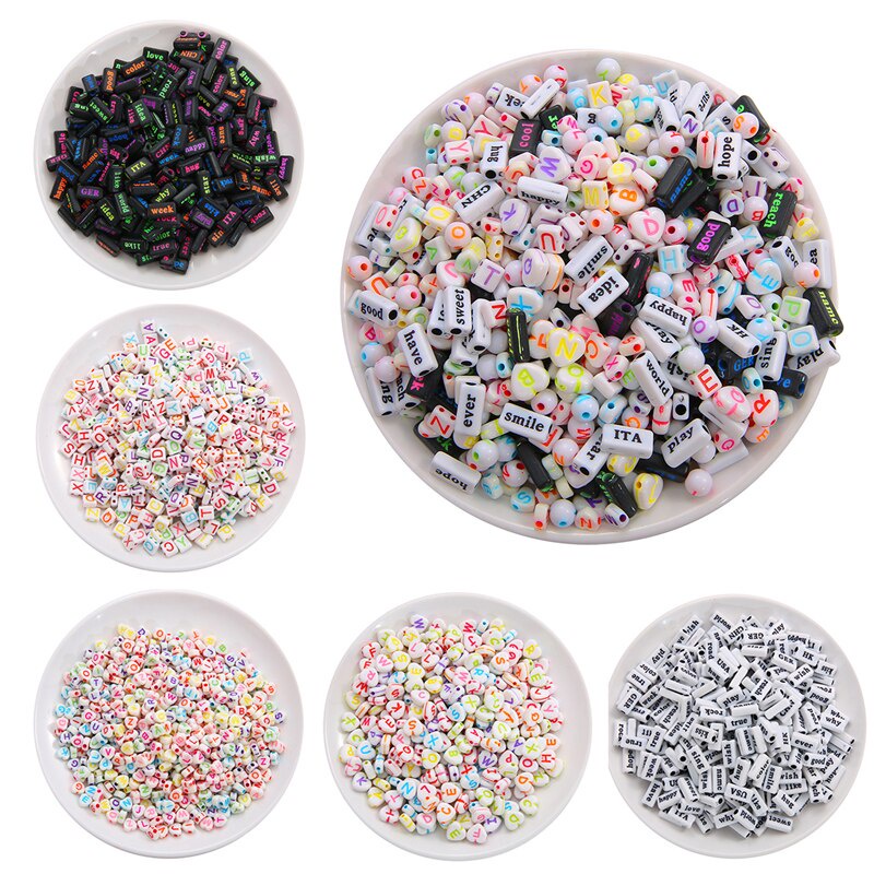 Bộ 100 hạt nhựa acrylic xỏ lỗ hình tròn họa tiết chữ cái dùng làm trang sức