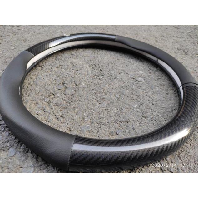 Bọc Vô Lăng xe Ford focus ranger everest explorer ecosport transit escape fiesta laser da vân cacbon size 38cm