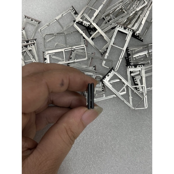 khay sim oppo f5