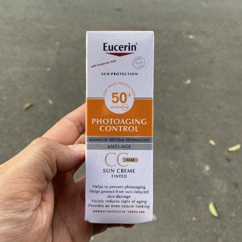 Kem chống nắng SPF 50+ có màu phấn Eucerin Sun Creme Tinted CC Fair SPF 50+