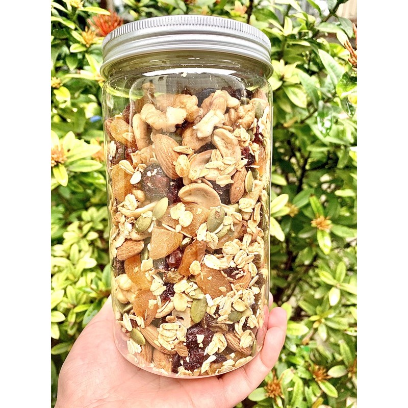 Granola siêu hạt bao gồm 8 loại hạt và hoa quả sấy dẻo 500g | BigBuy360 - bigbuy360.vn