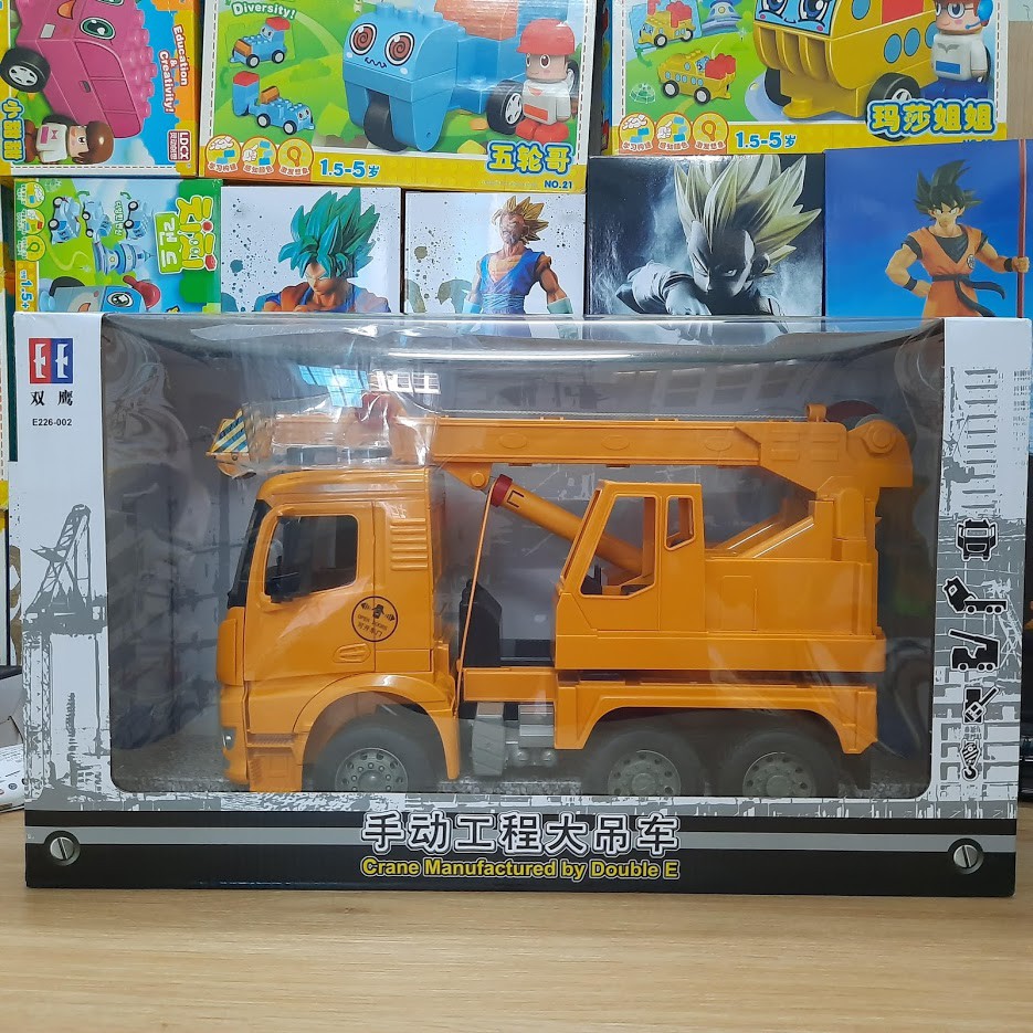 Mô hình xe cẩu móc cỡ lớn đồ chơi trẻ em màu vàng cam bằng nhựa cao cấp hãng Double Model : E226-002