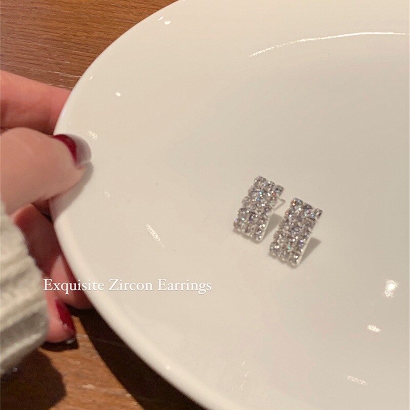 Bông Tai Dạng Kẹp Không Cần Xỏ Lỗ Hình Vuông E0977