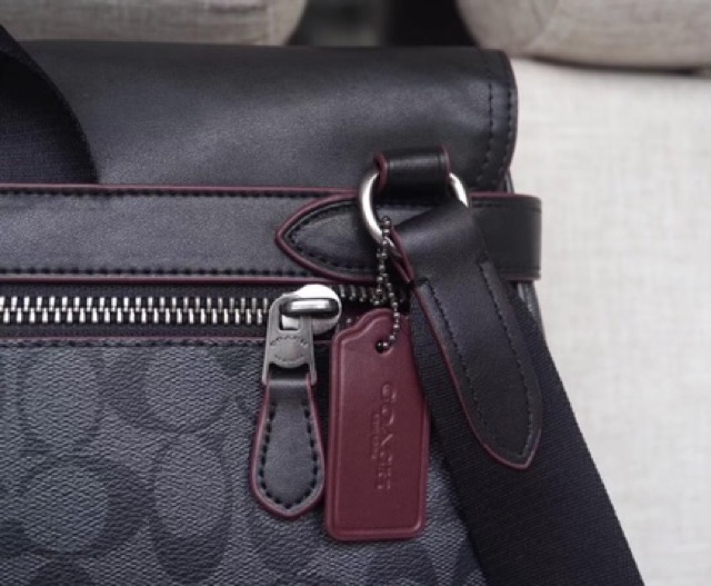Túi coach nam công sở xuất dư