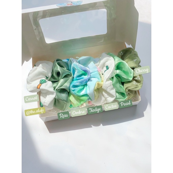 Set 8 Mẫu Dây Buộc Tóc Scrunchies Màu Xanh Lá