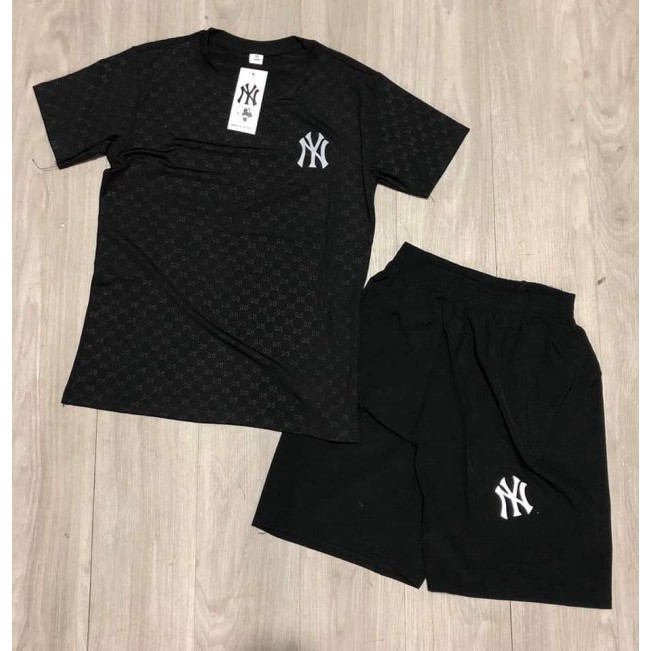 Bộ quần áo thể thao NY dập vân