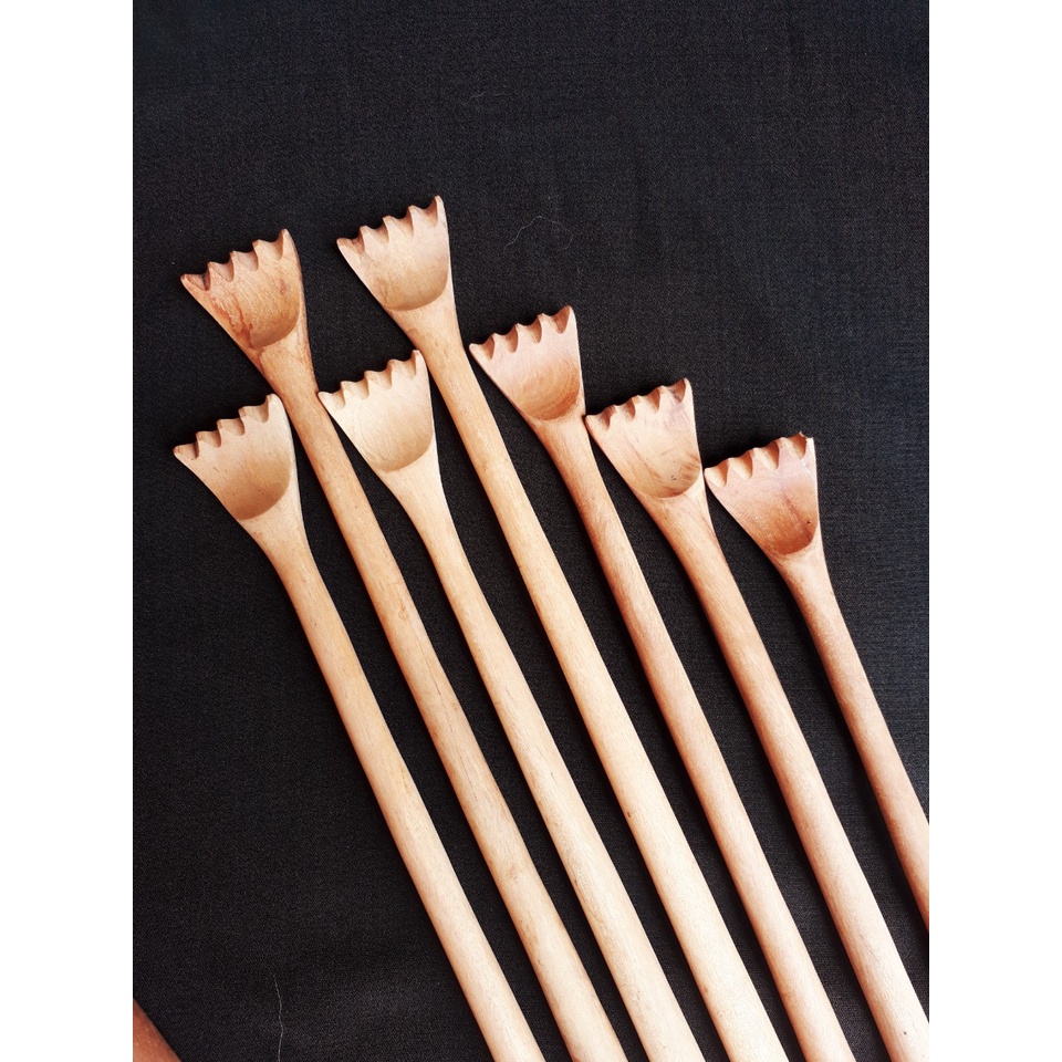 Cây gậy gãi lưng, đấm lưng bằng gỗ