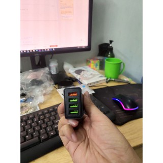 Củ sạc nhanh Qualcomm 4 cổng