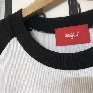 Áo Cặp Raglan STRANGER® Trắng - Đen