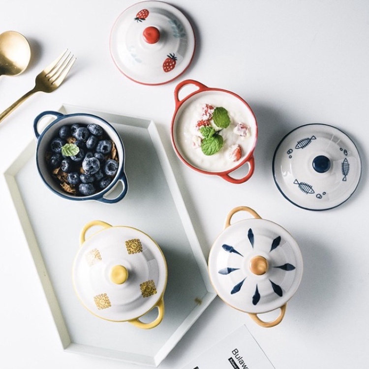 Bát chén gốm sứ họa tiết hình nồi nướng hấp bánh flan caramen cho bé ăn dặm có nắp đậy tay quai cầm đựng sốt chấm gia vị