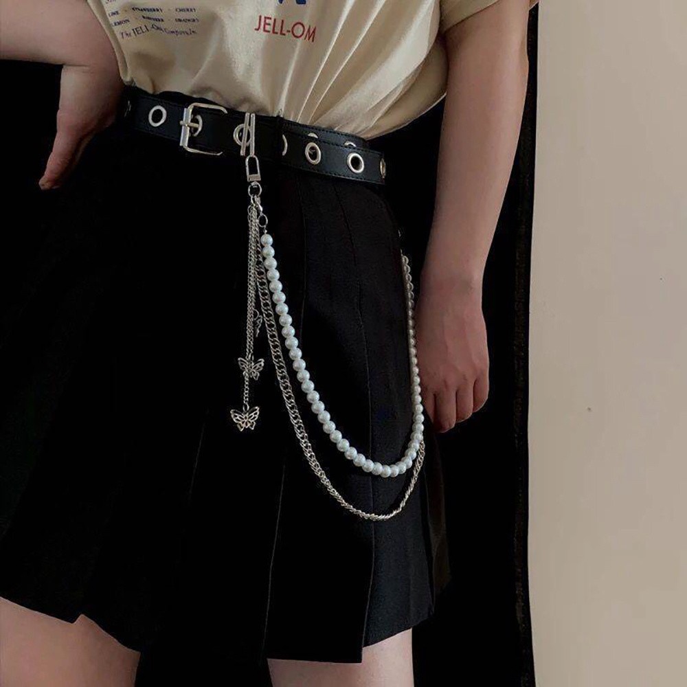 Quần jean phối xích hình bướm và chuỗi ngọc trai thời trang phong cách Punk ấn tượng cho nữ