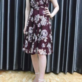 VÁY XOÈ PHỐI REN