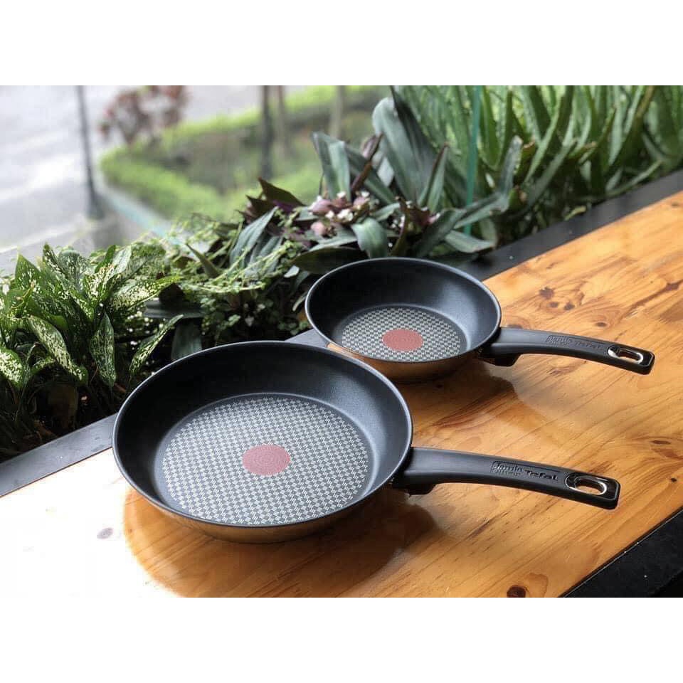 Set 2 chảo Tefal Jamie Oliver Titanium 20-26 cm 7 lớp siêu chống dính [nhập Đức chính hãng]