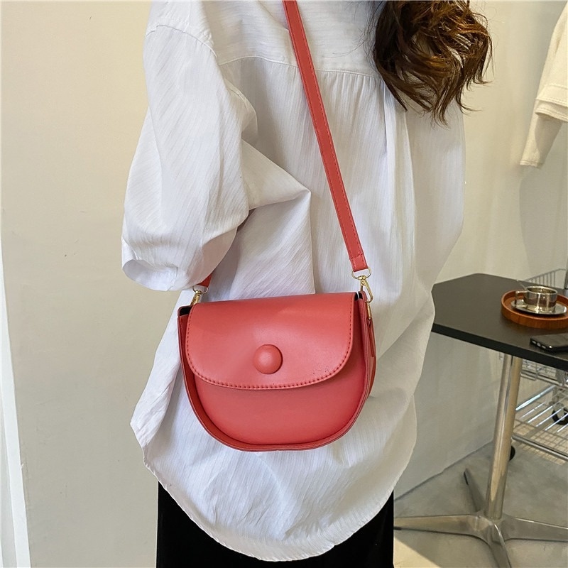 Túi Đeo Chéo Vai Nhỏ Màu Trơn Thời Trang Mới 2022 NB00336