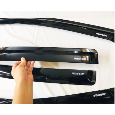 Vè Mưa Đen Mitsubishi Mirage