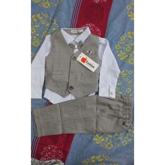 Set gile bé trai
