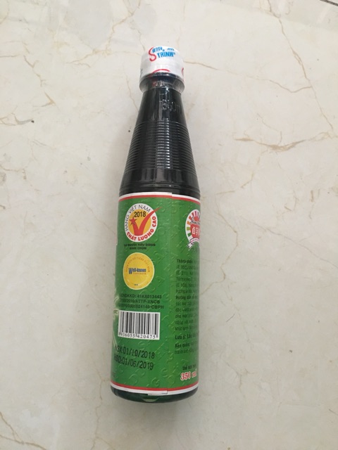 Siro Trinh sâm dứa chai 350 ml
