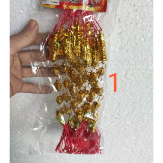 Dây trang trí đào quất ngày tết