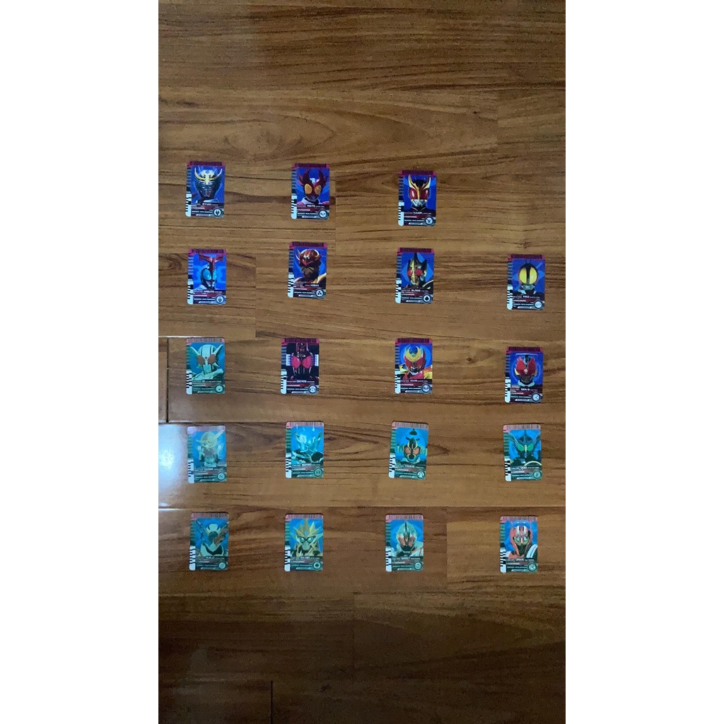 thẻ bài final form từ Kuuga Ultimate đến Build Genius ( đọc được với driver)