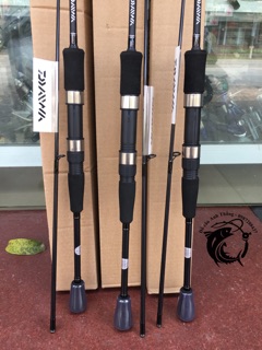 Cần Lure đứng Daiwa Crossfire 662/702 MS-SD
